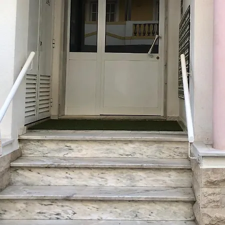Apartment Ocean's Gallery
